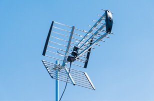 Specialist aerial installer in London today